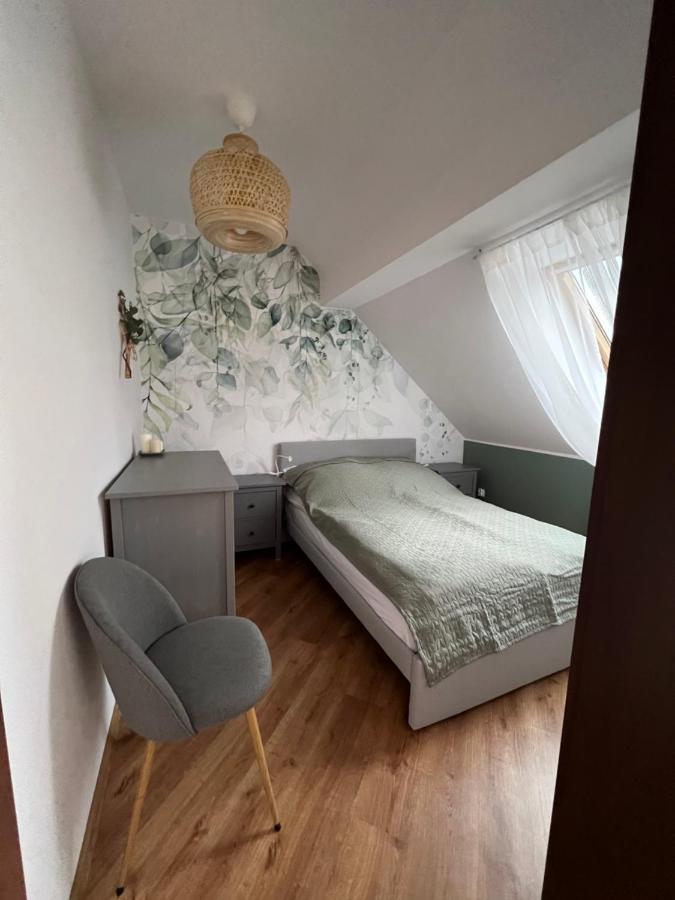 Apartament W Centrum - Nasze Poddasze Ustrzyki Dolne Extérieur photo