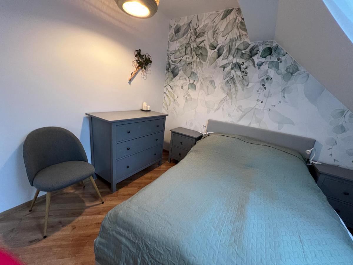 Apartament W Centrum - Nasze Poddasze Ustrzyki Dolne Extérieur photo